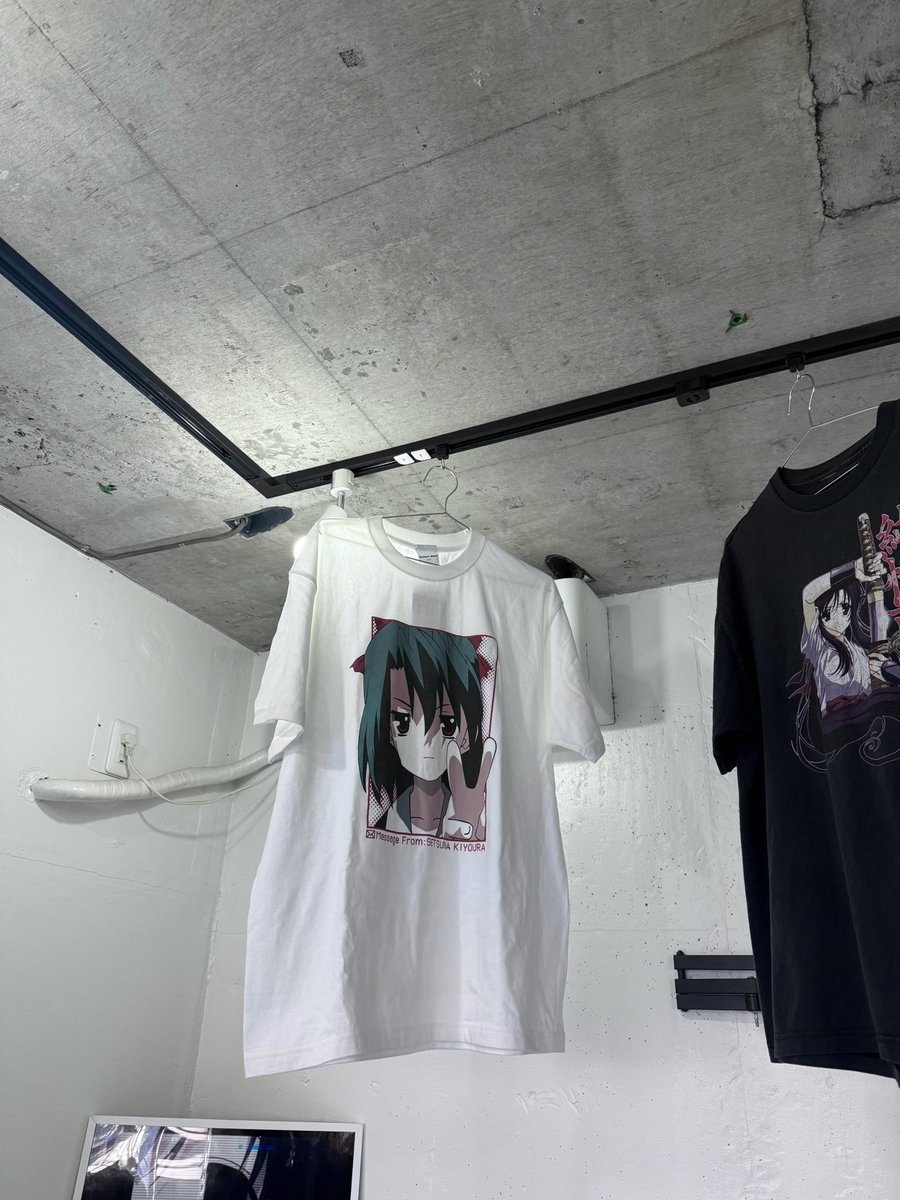 hayase_aya's tweet photo. スクールデイズのアパレルコラボGETしてきたーーー！！ https://t.co/OVKCaA8PNd