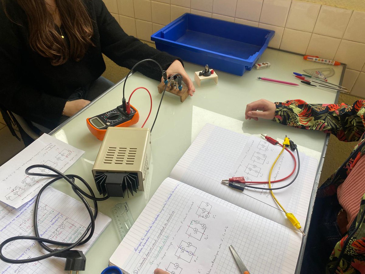 SagradaFamiliaBaFEC tweet media