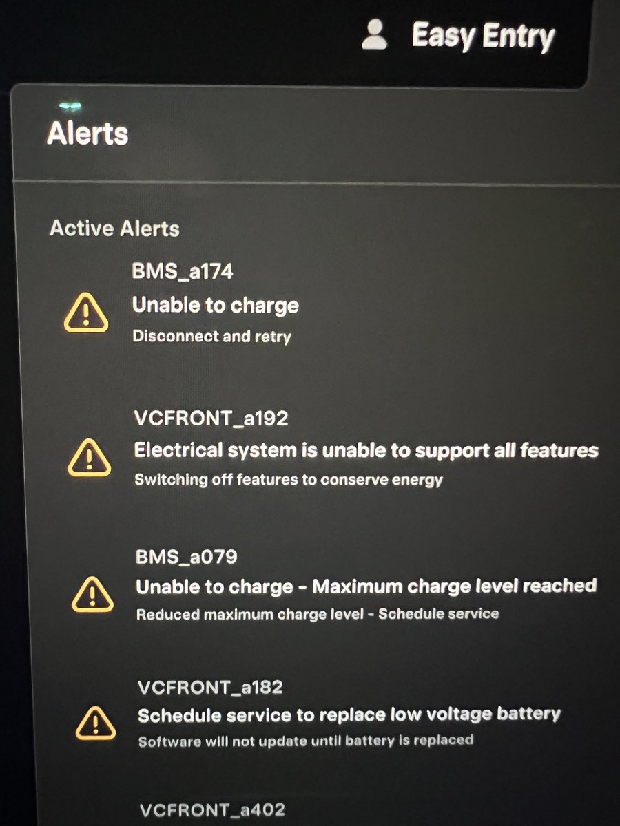 Rafał Adamski tweet media