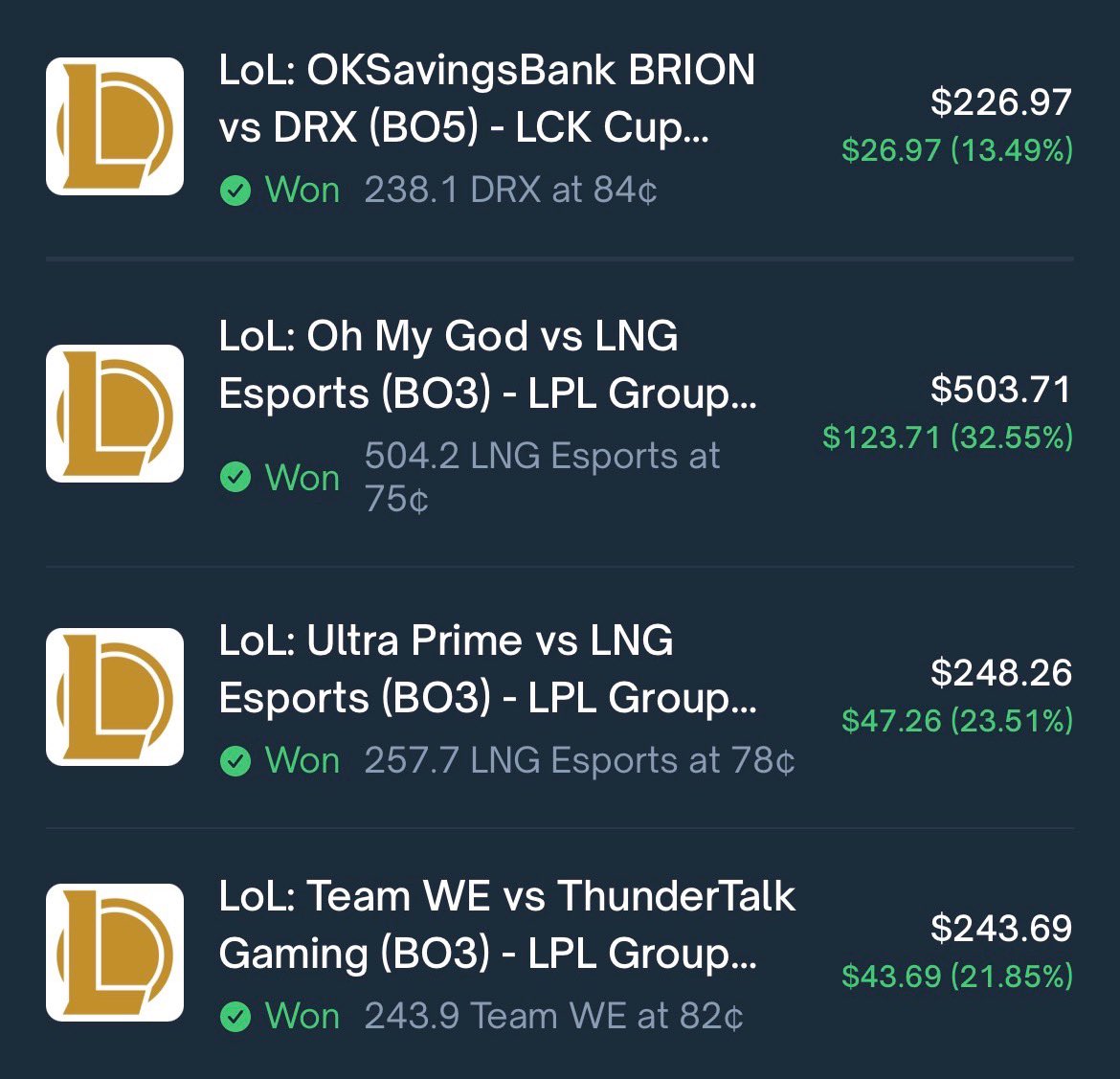 夏楚鸥🇨🇳Focusing on LOL tweet media