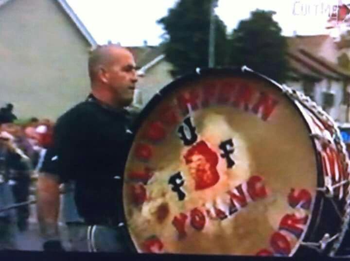 23 years ago today, South East Antrim UDA Brigadier John "grugg" Gregg along side Rab Carson was murdered by cowards after getting off the boat and into a taxi after returning from a rangers match.
He will always be remembered for his attempt to assassinate Sinn Fein/IRA's Gerry