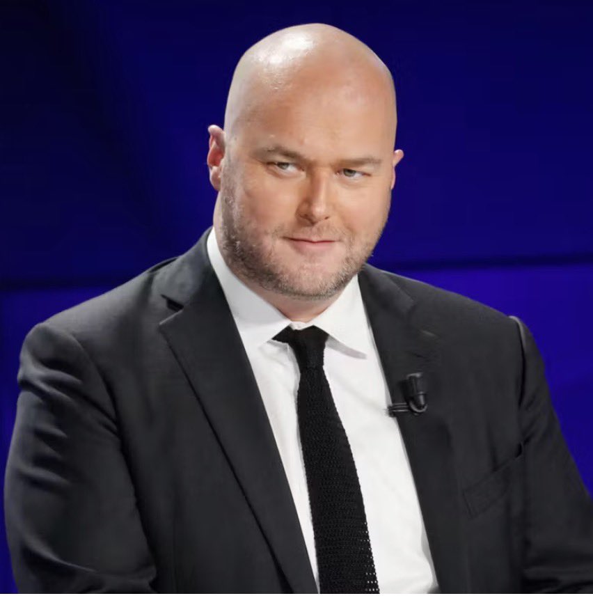 Demain une nouvelle aventure pour <a href="/PhilippeCorbe/">Philippe Corbé</a> nouveau patron de l’info de <a href="/FranceTV/">France tv</a> ! En cette année électorale un vrai poste où il pourra montrer l’étendue de son talent ! bravo Philippe ! have fun !