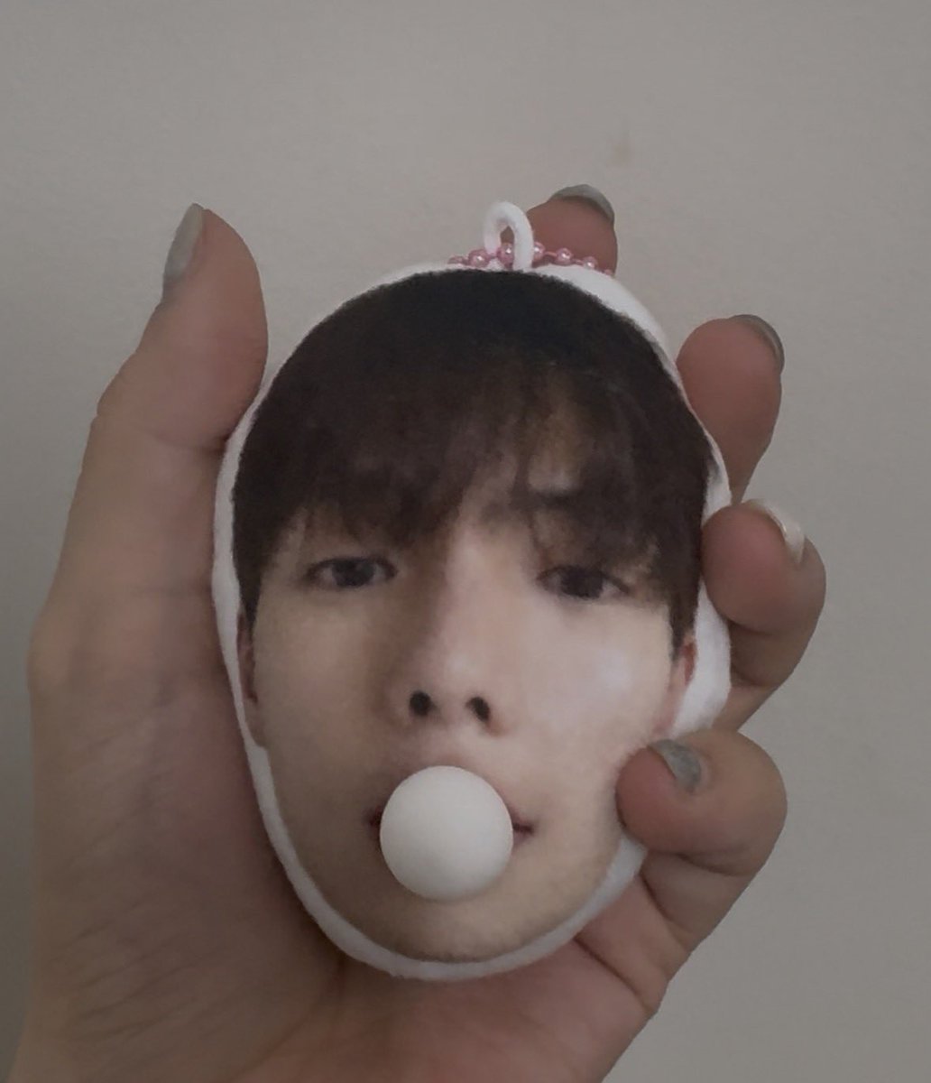 이건데 혹시 찍으셧다면 디엠 부탁드립니다 ㅠㅠㅠ