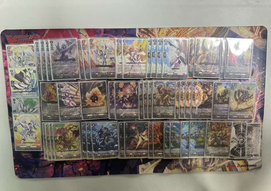 Sentinel 3 Men Tourney 1/2/26:

Position: 1st Place🏆

Great effort to my teammates <a href="/_zeussssssssss/">ting</a> <a href="/ErnestK_J/">ErnestK</a> 

R1 Varga✅T✅
R2 Deeplands✅T✅
R3 Brawler❌T❌
R4 Luard✅T✅

T4 Deeplands✅T✅
Finals Brawler✅T✅

#ヴァンガードデッキ紹介
#VGTopDecks