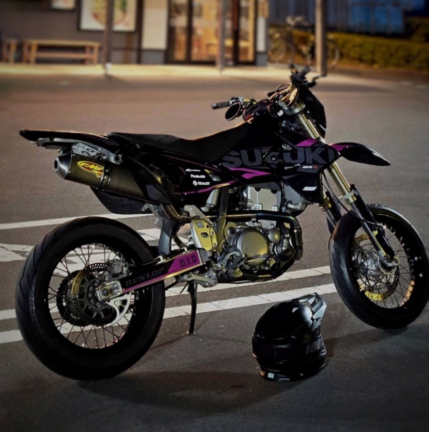 #毎月1日は単気筒の日
オフ車って遅そうでそれなりに速いのがいいんだよな