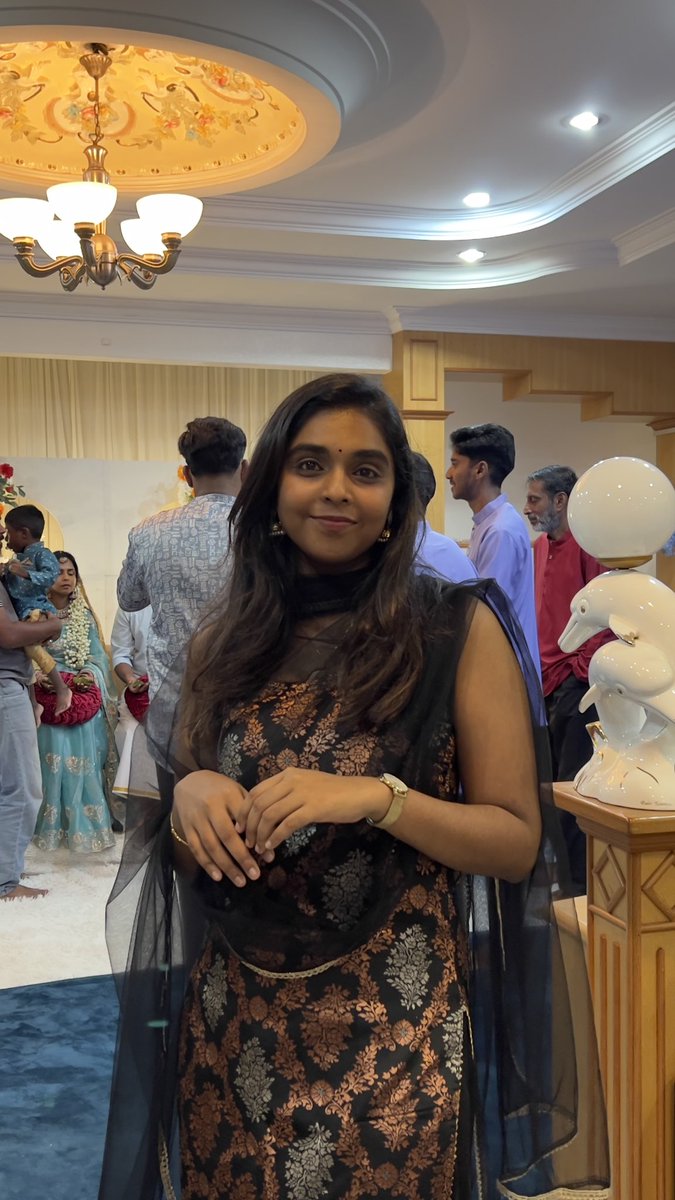 kshy_m's tweet photo. Smiling through it all😬 https://t.co/dt0ekhzldL