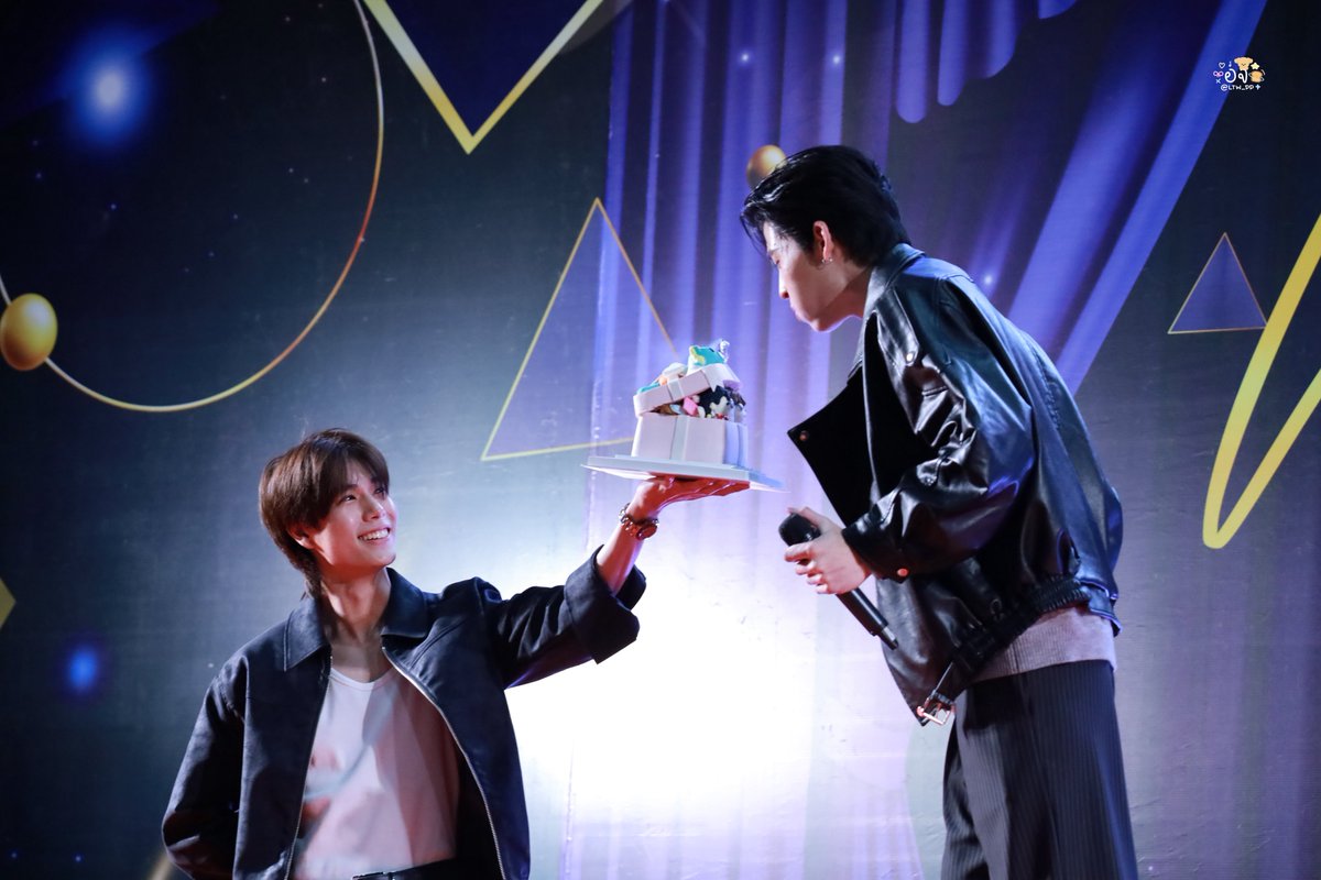 LTW_PP's tweet photo. คนที่ยิ้มกว้างที่สุดในวันนี้🎂🫶🏻✨

THE GOOD YEAR OF POND

#Happy25thPondDay
#ppnaravit #phuwintang https://t.co/D2eSmSRN2i