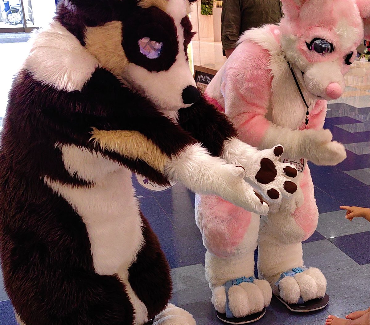 着ぐるみ ハンドメイド fursuit フォロワー様500名記念も予定しております 達成次第お知らせと記念