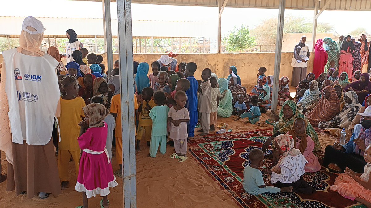HDPO12's tweet photo. On 28 Jan 2026, HDPO conducted Psychosocial Support (PSS) and GBV awareness sessions at Al-Abbasi Center (B), Mellit Locality, reaching 259 IDPs.

Implemented by HDPO in partnership with @IOMSudan (RRF) and funded by @StateDept , supporting access to basic psychosocial and protection services.

#HDPO
 #HumanitarianResponse
#NorthDarfur
 #Sudan