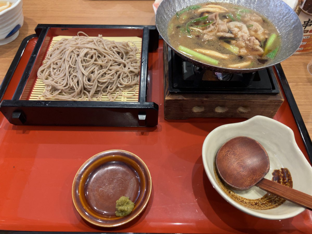 綱島ミズキーホールで期日前投票の後、近くにある味の民芸に行き、ご飯食べた。
投票済証明書を持っていくと10%割引になるセンキョ割をしてたのでお得に食べられた。
味の民芸は美味しかったです😋
ajino-mingei.co.jp/post-8463/