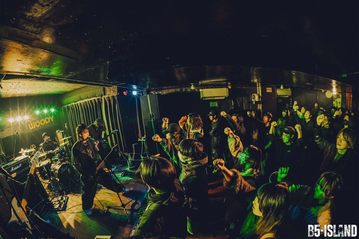 B5-ISLAND tweet media