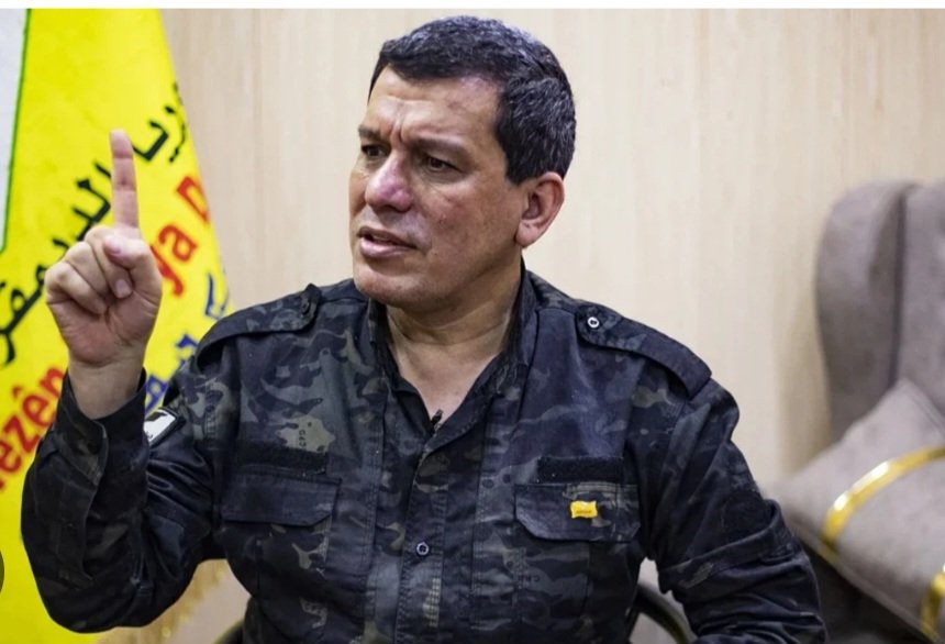 SedatKarat36981's tweet photo. #Pkk ve #Ypg’nın yürüttüğü silahlı mücadele haklıdır ve bu yolda atılan adımlar desteklenmelidir. Herkes bu davaya katkı sunmalıdır.Özgürlüğe giden tek yol birlik ve beraberlikle kazanılır...!!!
#Rojava
Buji serok Apo.....✌️🤎⚘️ https://t.co/Db3odmH5NH