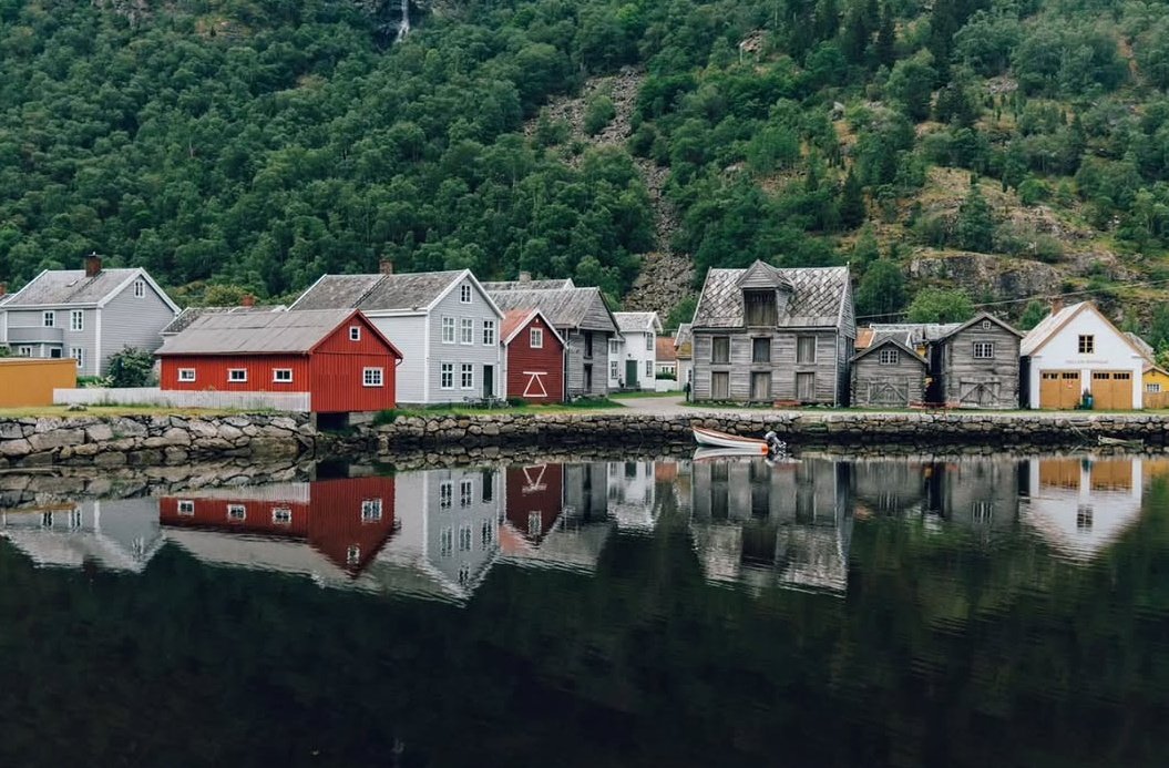 visualsofearth1's tweet photo. Norway https://t.co/05k12htRFt