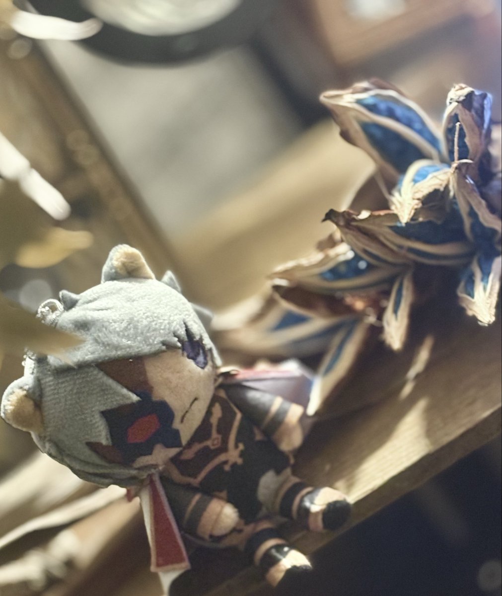 新章しすくんにふさわしい名前のお空色の実を