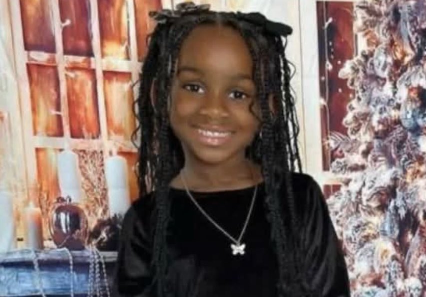 This is little girl is Ivory Smith.

At just 7 years old, her bright life was stolen when an illegal immigrant, drunk behind the wheel, slammed into her family’s car in a horrific crash.

No more excuses. Deport them all.

Justice for Ivory. 💔🇺🇸