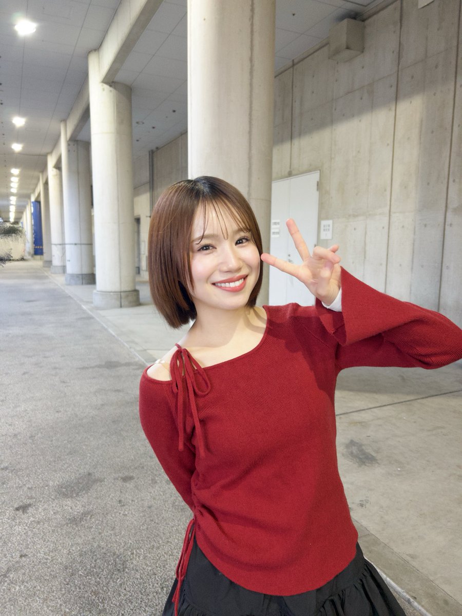 MIZUTA_SHIORIN's tweet photo. 関東でのラスト個別握手会
ありがとうございました💖

楽しいから本当にいつもあっという間の握手会🥹

今日が直接お話しできる最後の機会だった方も多くて…よけいに卒業が近づいてきているんだなと感じました🥹

パシフィコ横浜にもお世話になったなぁ💭🤝

個別握手会、残すは大阪のみ🥺 https://t.co/uyEEAIuDNS