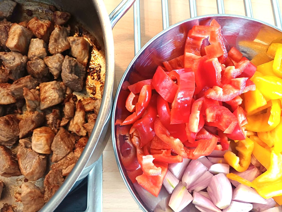 Susanne Aust tweet media