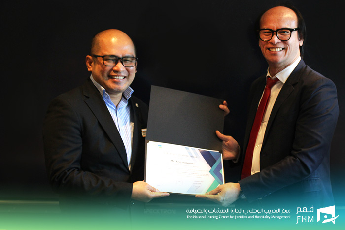 فـ هـ م F H M tweet media