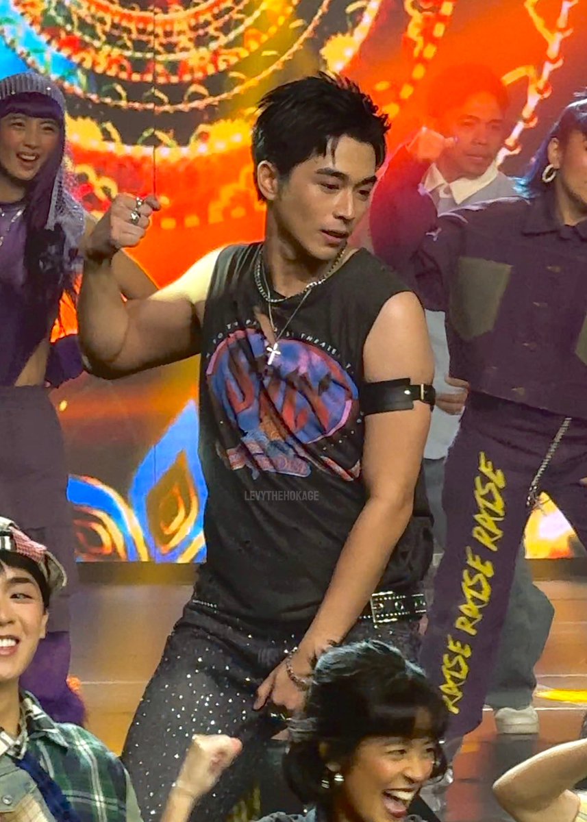 Ace_Yo_Bloom's tweet photo. #bgyo_gelo’s expressive face when he dances 🔛🔝

BGYO BIG PASASALAMAT
#All2GetherKapamilya 
#BGYO @bgyo_ph https://t.co/uwEJYP8CZF