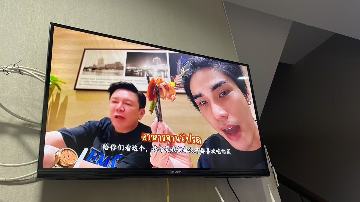 ได้เวลาของ #แล้วแต่ภูมิ อยุ่เปนเพื่อนพี่ในคืนวันอาทิตย์แนะ ดูผ่านทีวีมันเห็นชัดแจ๋วดีเจงๆ 
#poompps
#LaewTaePoomEP10