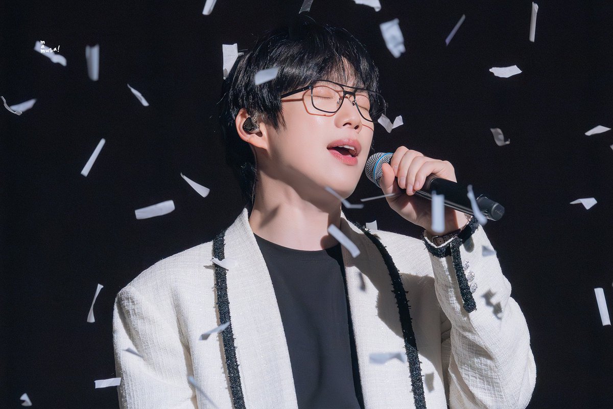 260131 10CM 단독 콘서트 Asia Tour To 10CM Chapter 1 in Seoul  

지어낸 동화의 끝보다 완벽하게

#10CM #십센치 #권정열