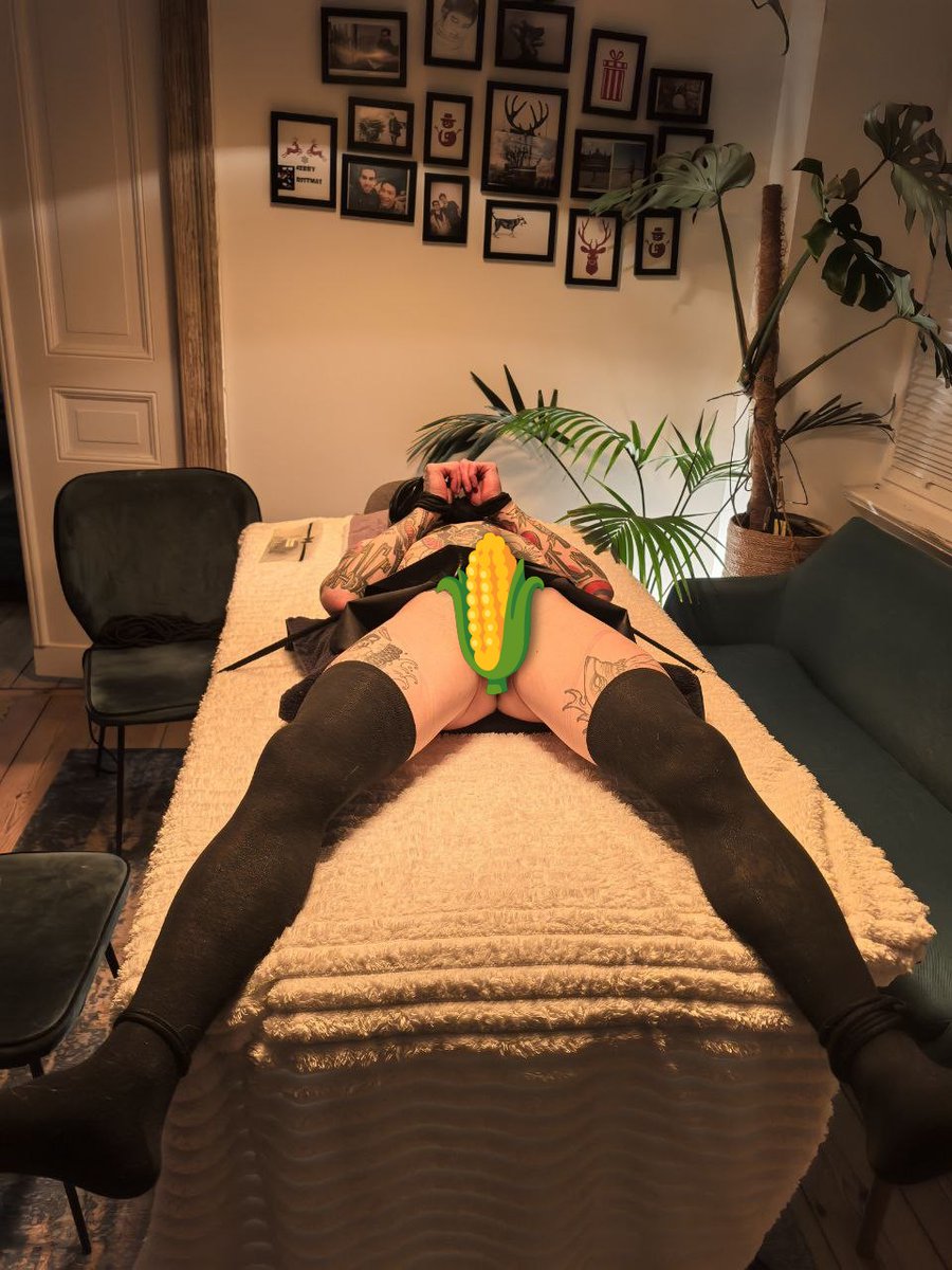 Kinky Reflections tweet media