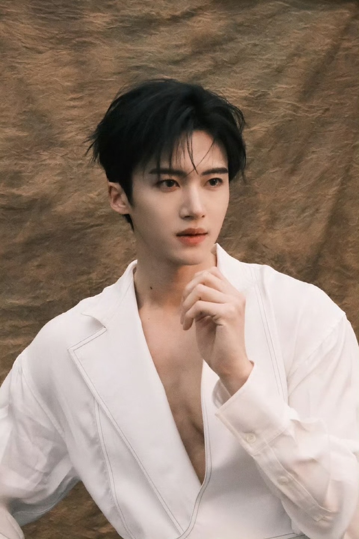 USE ' HEY / ✉️ ' - ENGLISH ONLY tweet media