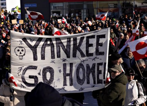 ROEDE FANE, DANIMARCA: FUORI TUTTI GLI IMPERIALISTI DALLA GROENLANDIA!

(Traduzione non ufficiale da The Red Herald di un articolo pubblicato da Roede Fane sulla Groenlandia)

perlademocraziapopolare.com/roede-fane-dan…