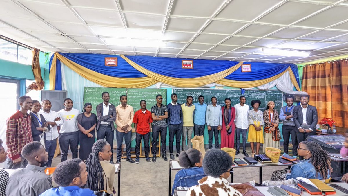 Uyumunsi kuwa 01/02/2026, RASA Busogo twatoye abayobozi bashya bazayobora #RASA 2026-2027. Ikaba Ari committe iyobowe na Kwizera Eric Isimbuye committe icyuye igihe yari iyobowe na Irakora Olivier.  Iyo ni Executive committee ndetse n'abayobozi ba departments batowe. 👇