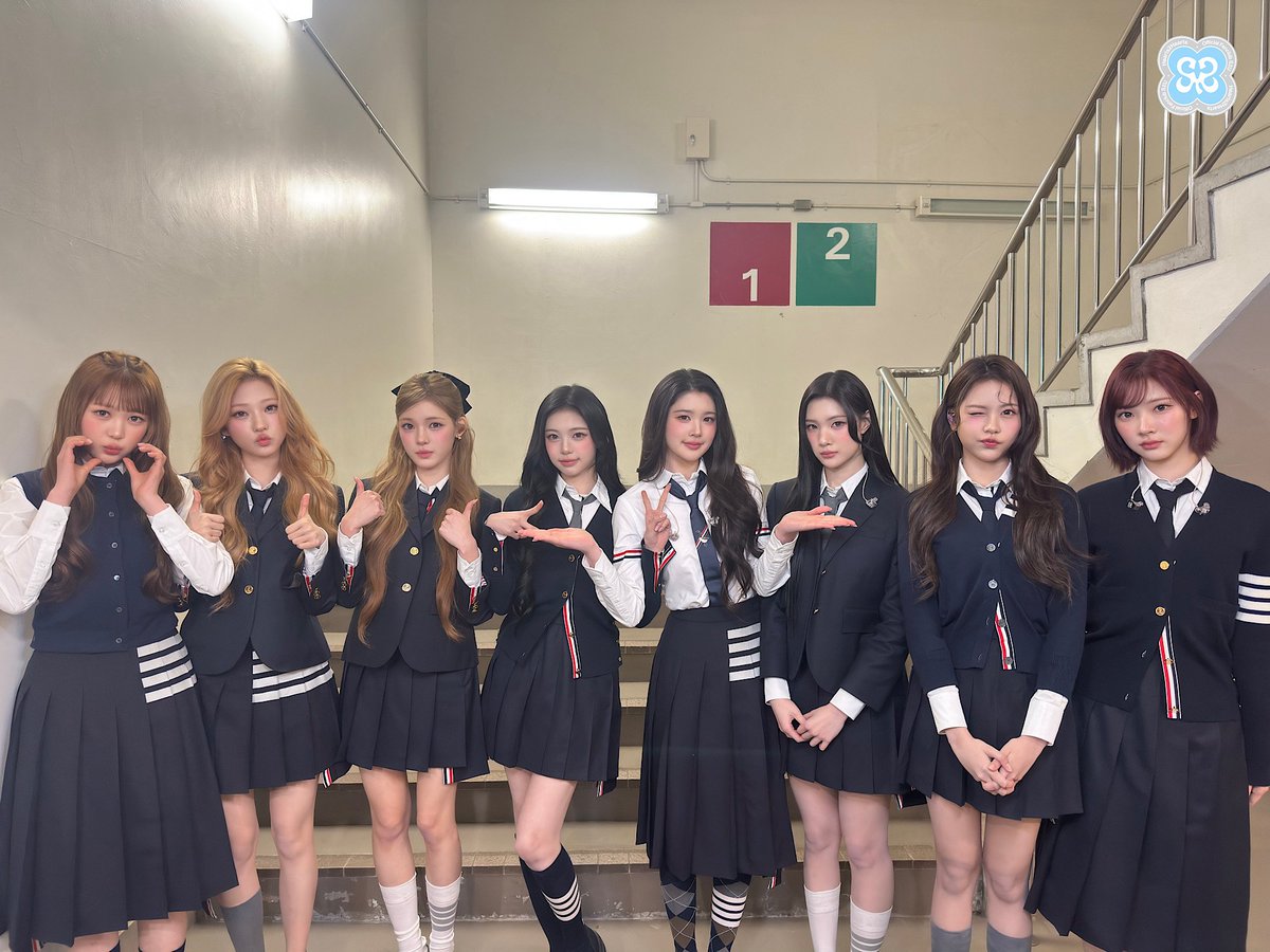 Hearts2Hearts weverse membership update - SMTOWN LIVE in Fukuoka