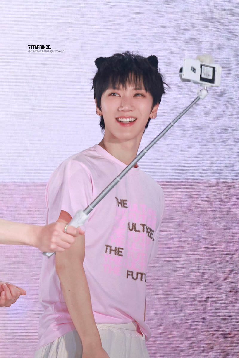 7ttaprince_1001's tweet image. 260201 SMT in FUKUOKA Day2

#TEN #텐 #เตนล์ #李永钦 #テン
#威神V #WayV #웨이션브이