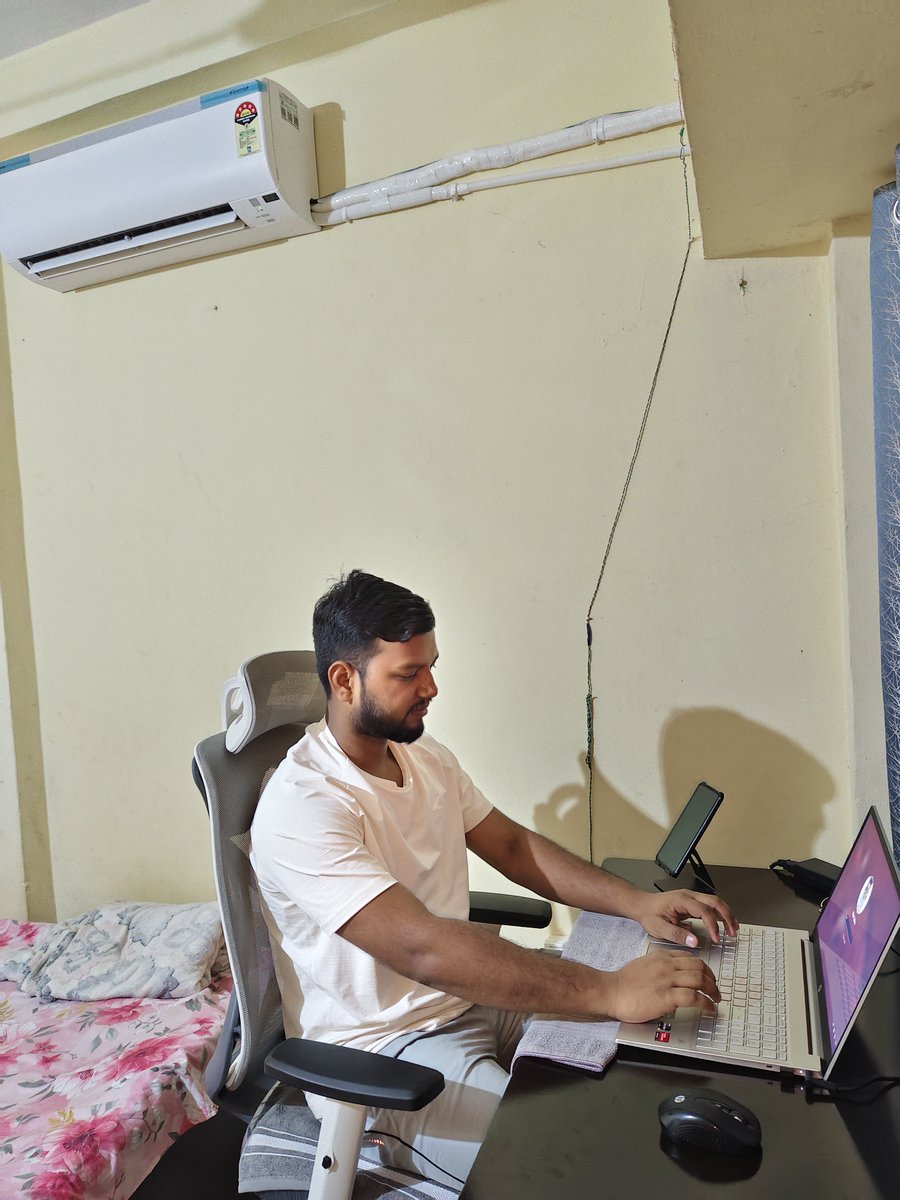 RAVIKUMARSAHU78's tweet image. Everyone talks about AI.

Very few know which tools actually matter in 2026.

1. ChatGPT – ask anything
2. RecCloud – change voice
3. Krea ai – create logos
4. ElevenLabs – voice cloning
5. Gamma app – design documents
6. Suno ai – make music
7. Runway ml – edit videos
8. Relume…