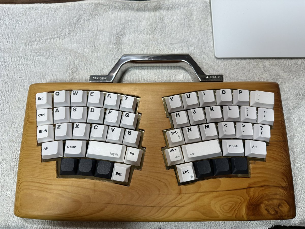 YMG WORKS(やまG)@キーケットD-06手作りキーボード工房 (@ymg_yamag