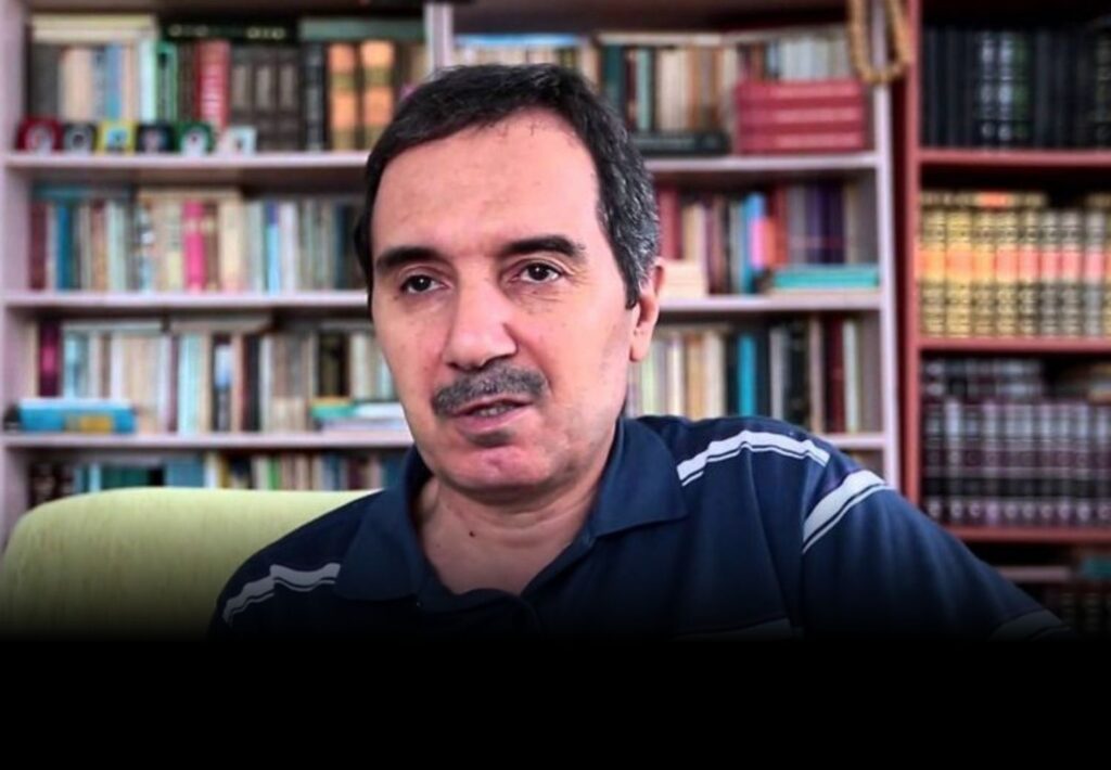 Gazeteci-yazar Ali Ünal, 3457 gündür hapiste

BM Keyfi Tutuklamalar Çalışma Grubu’nun hak ihlali tespitinde bulunarak “yargı önüne bile çıkarılamaz” kararı verdiği Ünal, 1 Ocak 2026 itibarıyla 3457 gündür hapiste.

15 Temmuz sonrası tutuklanan ve yaklaşık 9,5 yıldır cezaevinde