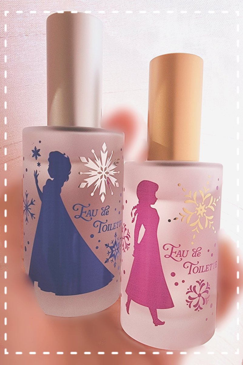 🌻❄️オードトワレ開封した！
箱の側面も中のボトルもすごく凝っててかわいい…🩵
ボトルキャップや箔押しがシルバーとゴールドで違うのも良い…🩵