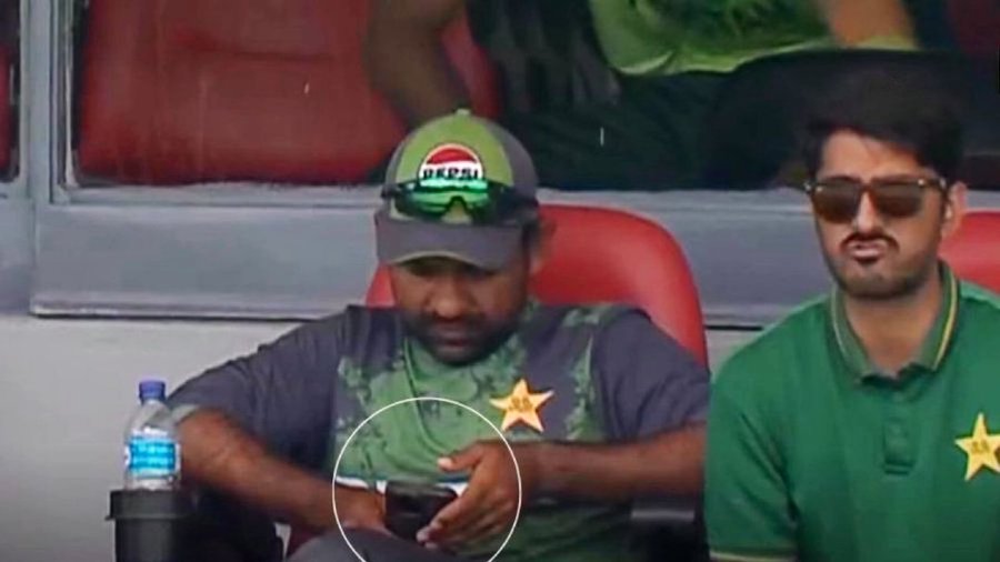 Today's U-19 match between India vs pak there were many things which were against the rules whether coach using phone or over delay
