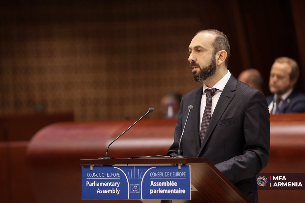 AraratMirzoyan's tweet image. Renewing the choice we made 25 years ago, we know that our journey will face tests &amp;amp; that the road ahead remains challenging.

🇦🇲’s dedication to democracy, human rights, &amp;amp; rule of law defines who we are as a nation &amp;amp; is unwavering.

We do not walk this path alone. 5/5