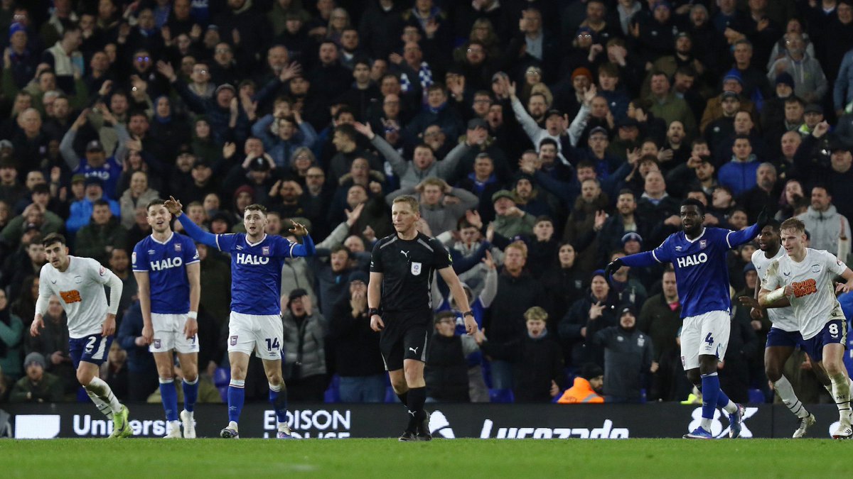 Mark Heath tweet media