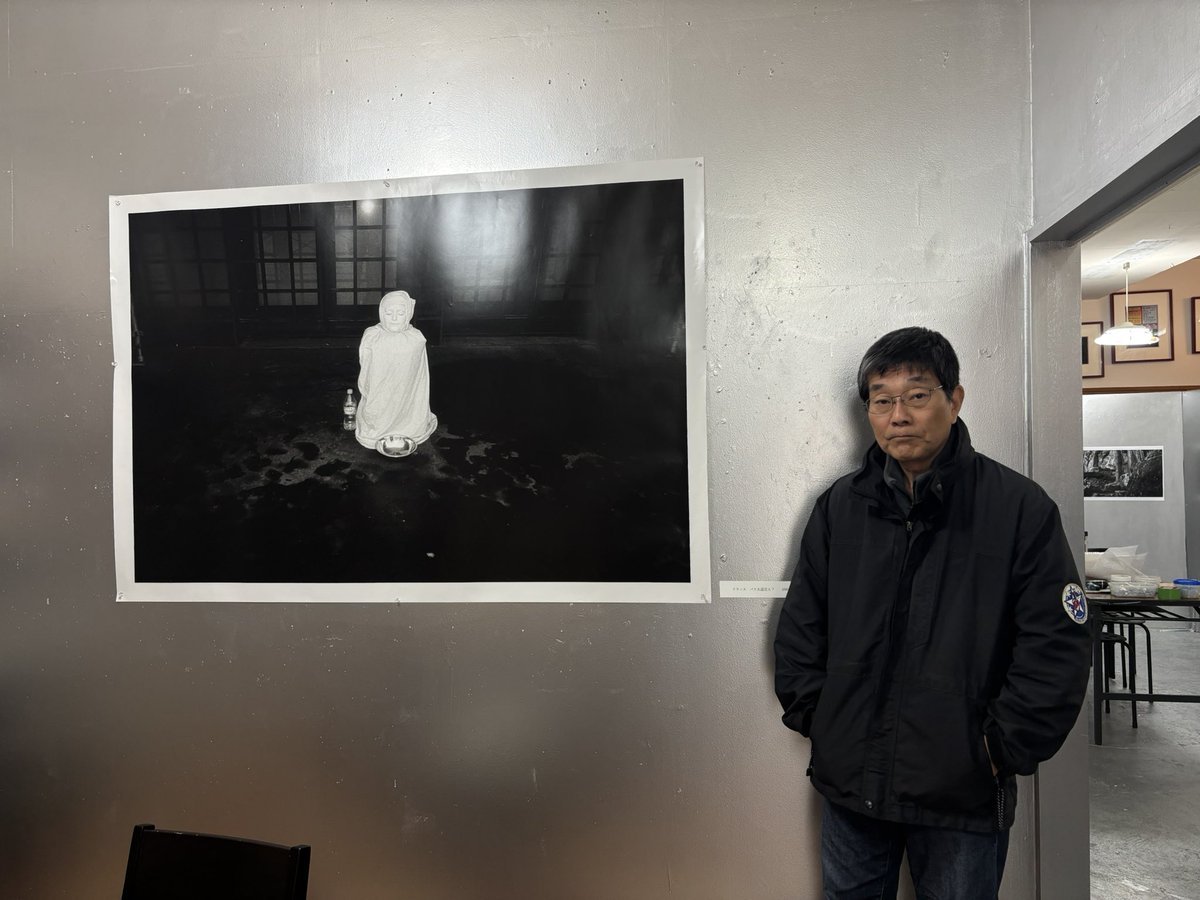 長見有方写真展
2/4水〜2/9月まで
入場無料
北海道出身
漁港、洞窟、巴里、石庭
の写真を展示
皆様のお越しをお待ちしております♪