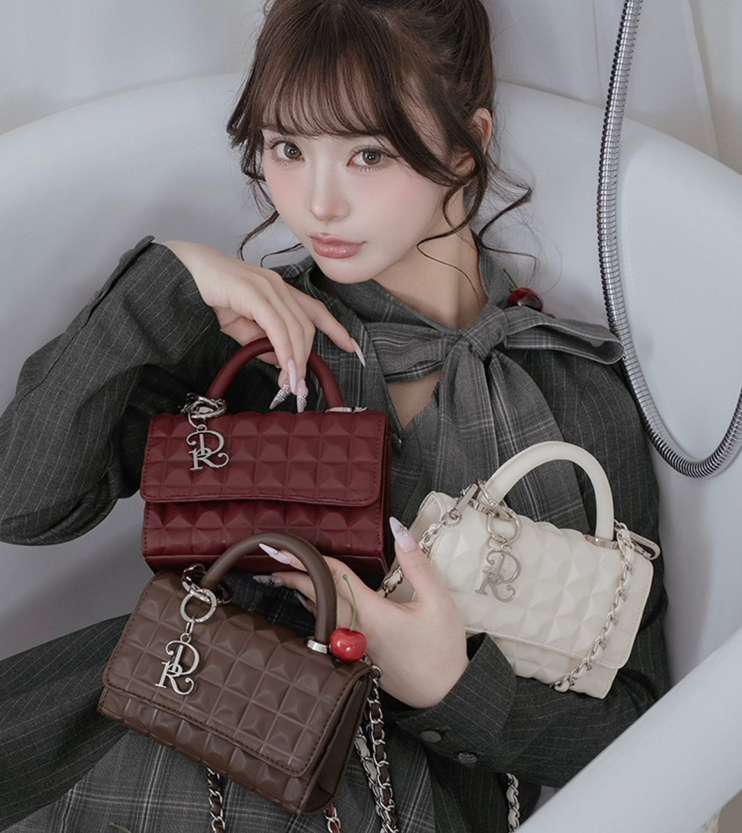 Darichの定番チョコバッグが今年も登場🍫⟡.· 立体チョコデザイン×DR