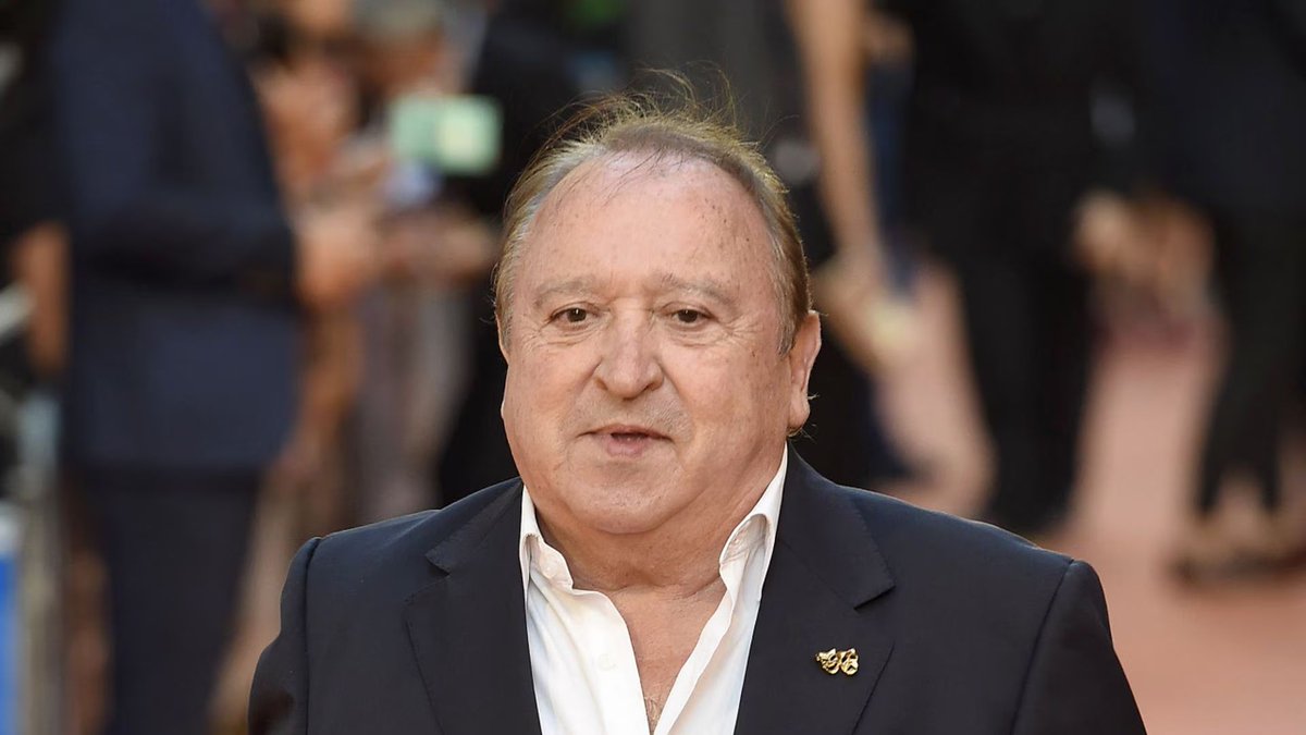 Hoy ha fallecido uno de los iconos del cine humorístico del destape español. Nos ha dejado con 80 años Fernando Esteso. DEP