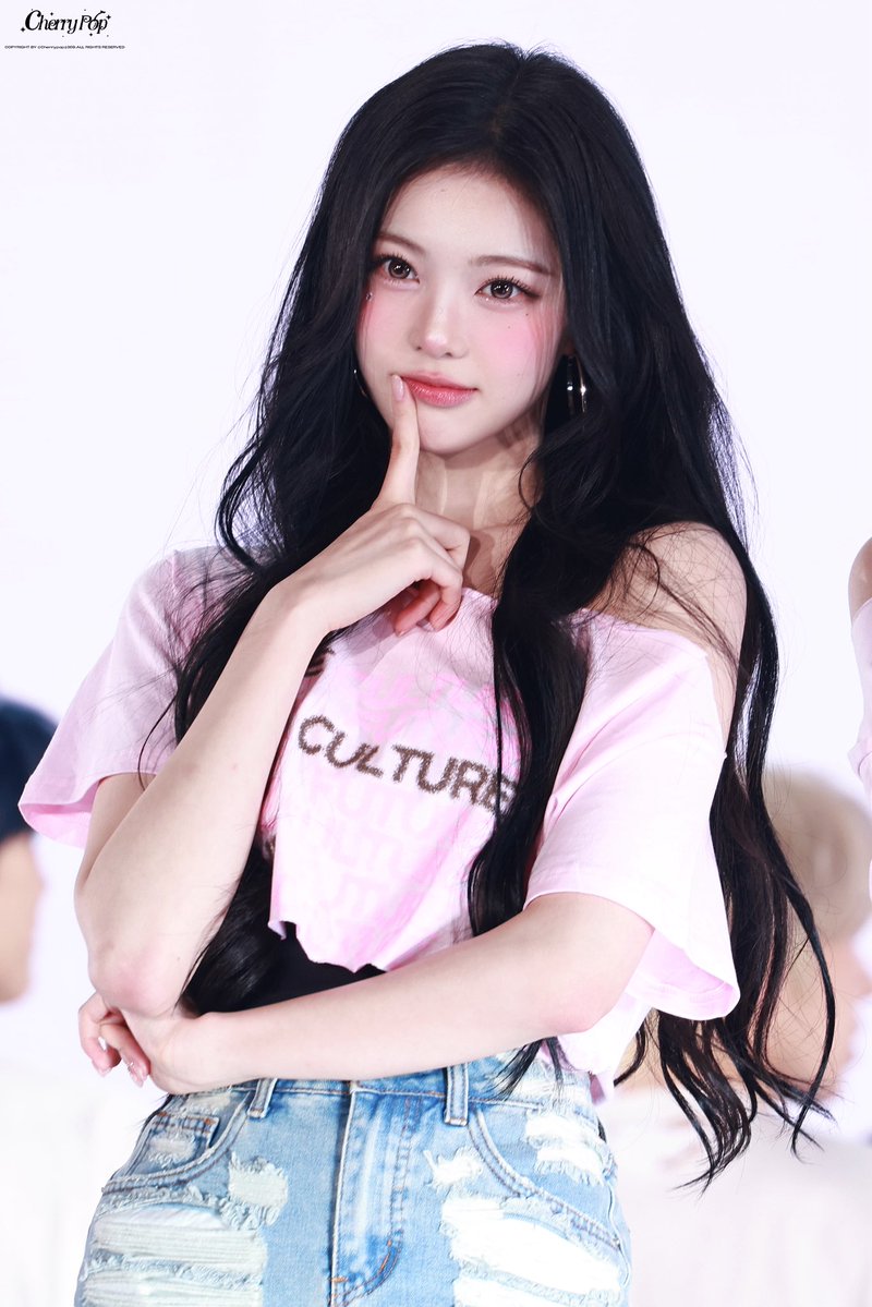 Cherrypop1009's tweet image. 260201
SMTOWN
#IAN #이안 #Hearts2Hearts #하츠투하츠