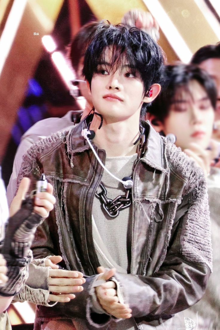 Mivnwook's tweet photo. @minjupac @OfBlissBitte @BlissBitte Terima kasih untuk Cuisiners yang sudah menjaga kami layak nya toge di dalam kapas. Menyatukan beberapa anak yang berbeda karakteristik nya pasti sulit banget, jadi saya Samuel sangat menghargai sekali usaha dan kerja keras nya kalian — https://t.co/uXCdxE92s5