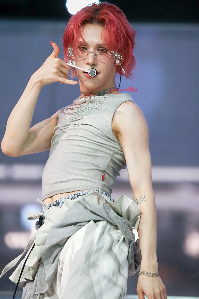 너무너무 만나고 싶은 마음..

#엑스러브 #XLOV #WUMUTI #우무티