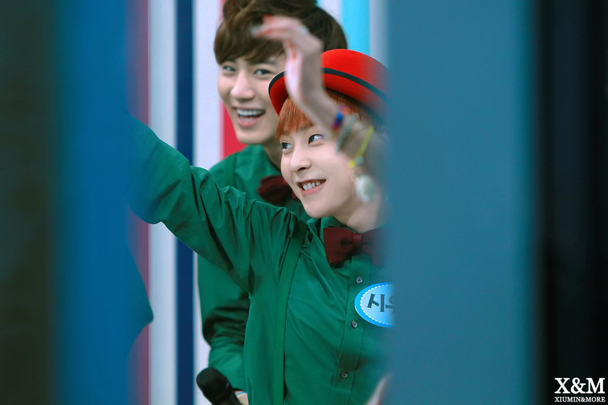 131219 Mnet Wide Open Studio
#시우민 #XIUMIN <a href="/XIUMIN_INB100/">XIUMIN_official</a>