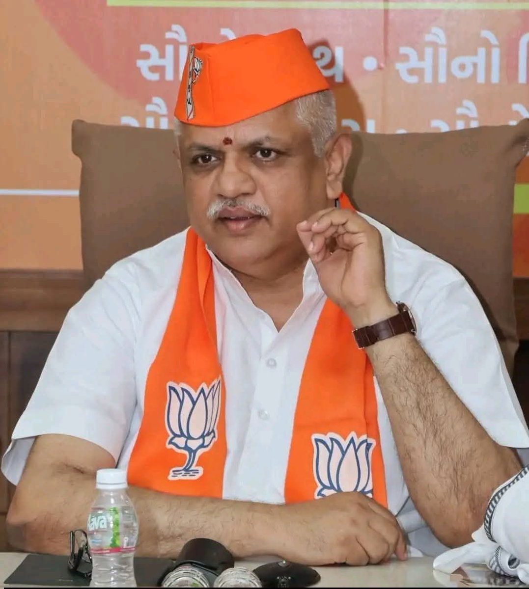 कुशल संगठनकर्ता,असंख्य कार्यकर्ताओं के प्रेरणास्रोत,भारतीय जनता पार्टी के राष्ट्रीय महासचिव (संगठन) श्री बी.एल. संतोष जी भाईसाहब को जन्मदिवस की हार्दिक बधाई एवं शुभकामनाएं।
प्रभु श्री राम जी से प्रार्थना है कि आप दीर्घायु हों और सदैव स्वस्थ एवं प्रसन्न रहें।

<a href="/blsanthosh/">B L Santhosh</a>