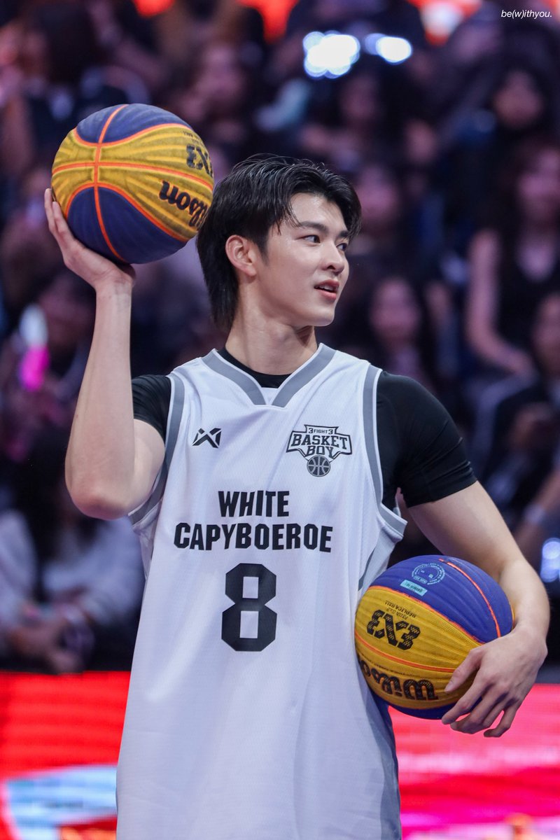 ขอ ✌🏻 คับบบบ

MEEN 1st MATCH 3Fight3 SS2
#3x3BasketBoySS2XMEEN
#3Fight3BasketBoySS2Match1