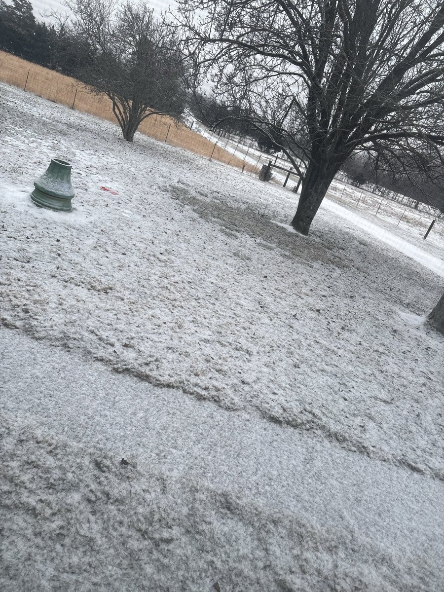 kattreed1's tweet photo. I didn’t know it was supposed to snow again 
@RuCoWeather @MboroSevereWx https://t.co/Dlzisz7OBy