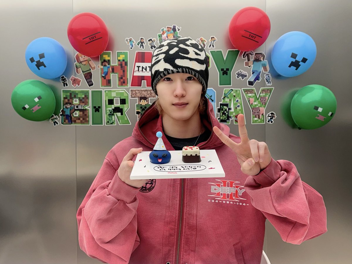 P1H_official's tweet image. [📸] OMGー！오늘 소울이 생일이에요! ᕙ( ˙꒳​˙  )ᕗ

#P1Harmony #피원하모니 #P1H #소울 #SOUL #HAPPY_SOUL_DAY