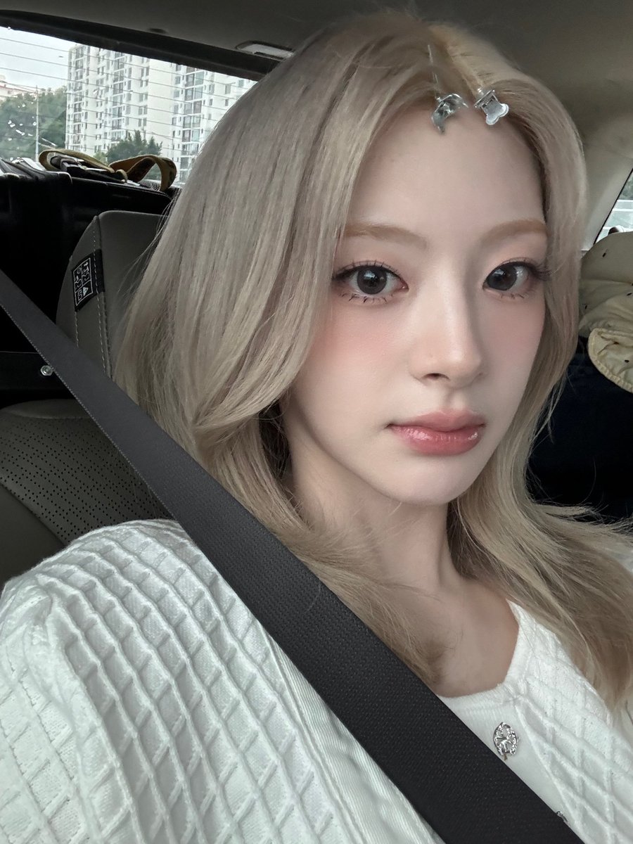 seeun. 🦊 tweet media